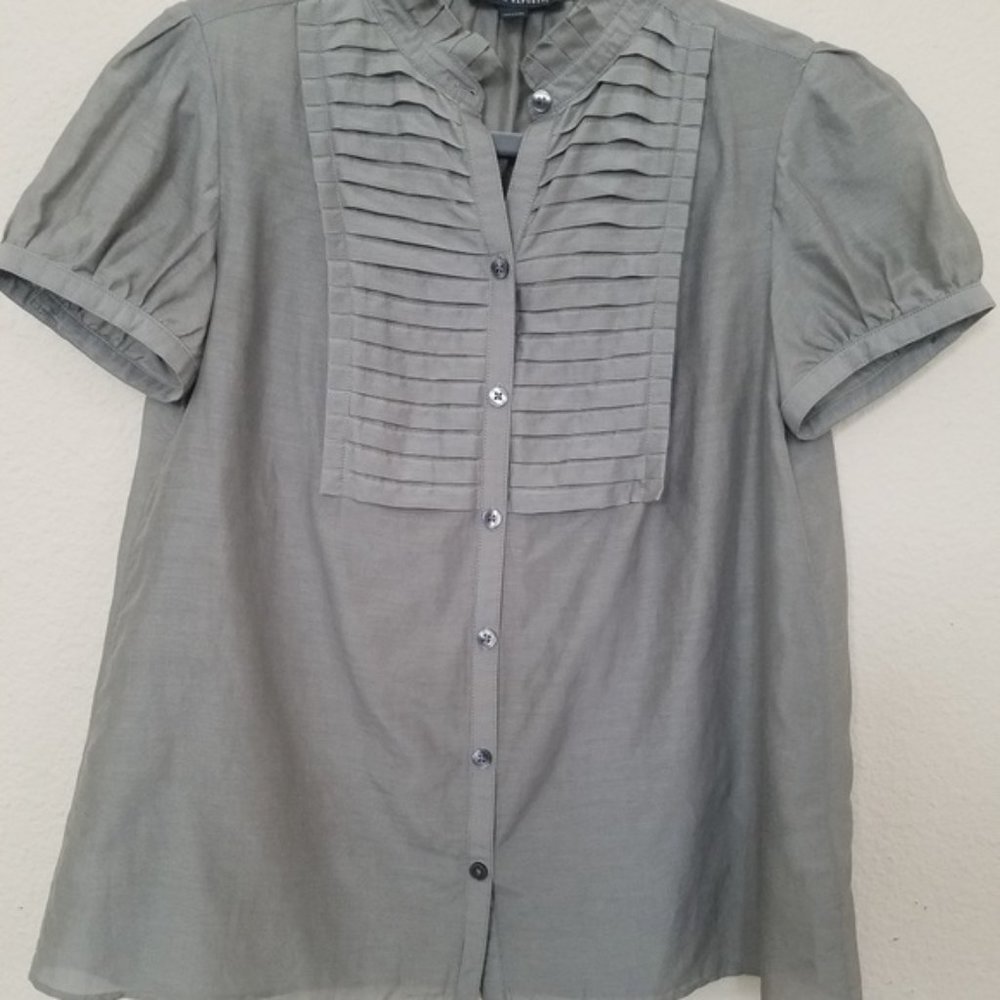 3/$25 BANANA REPUBLIC Ruffle Gray Buttoned Blouse